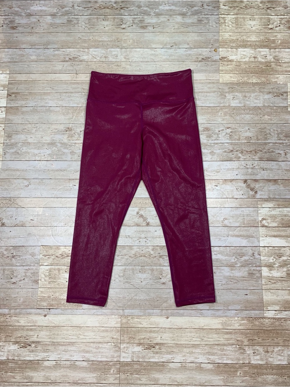 Zyia Active Size 6-8 Metallic Light N Tight Hi-rise Capri 21” Legging Lipgloss